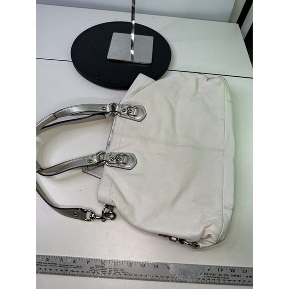 COACH ASHLEY White Silver Leather Handbag Purse Pink Lining J1194 - F15513 - Picture 6 of 12